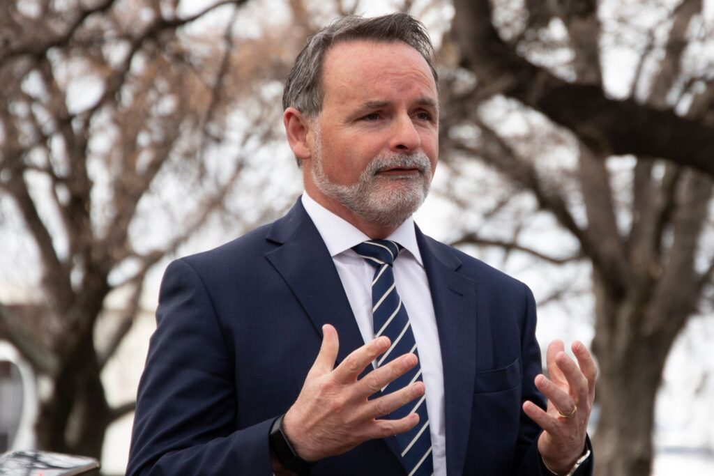 Independent Mp Budget repair panel splits as independent MP, Greens walk away - Pulse ...