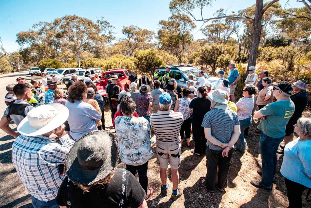Tasmania introduces TasALERT app for bushfire and flood warnings ...