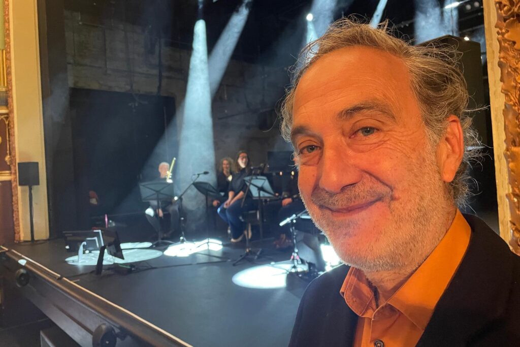 Opera using 360-degree sound to simulate expanding universe to premiere ...