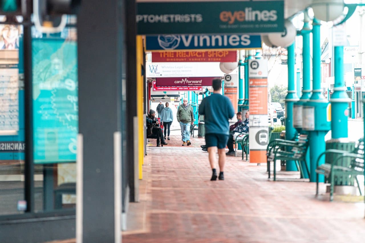 Shops shut, traffic lights out after blackout hits Burnie CBD Pulse